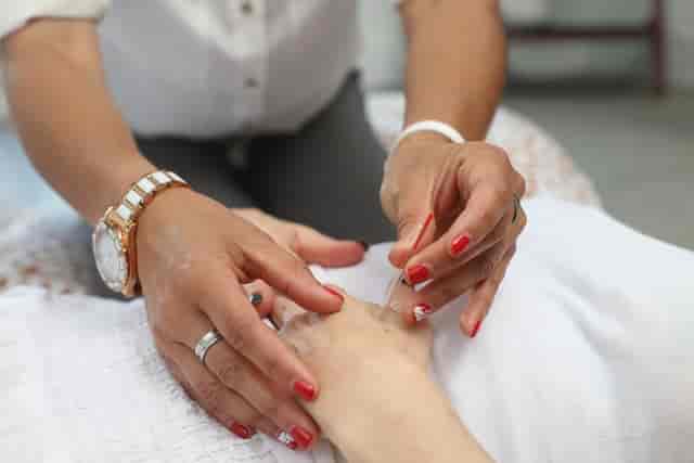 manicure pedicure