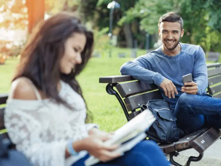 12 Cute and Real Love at First Sight Stories to Read at Bedtime